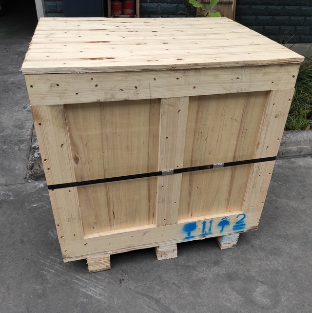 деревянная коробка