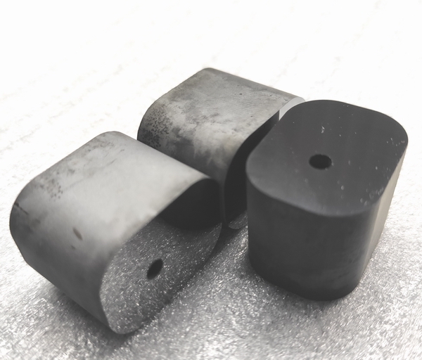 твердосплавная пластина